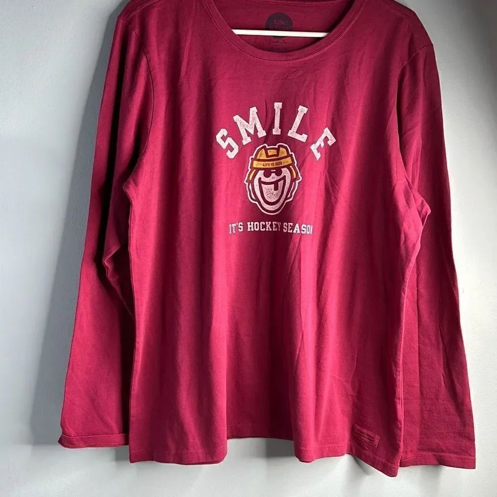 Life is Good Crusher Tee XL Smile It’s Hockey Season
